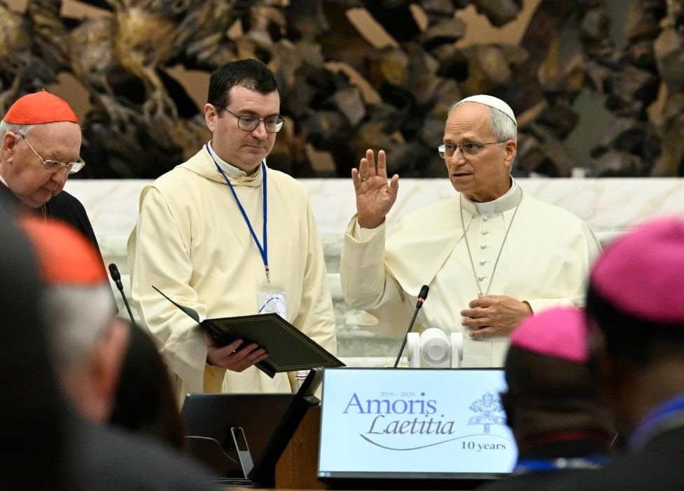 Encuentro por el décimo aniversario de Amoris laetitia en el Vaticano